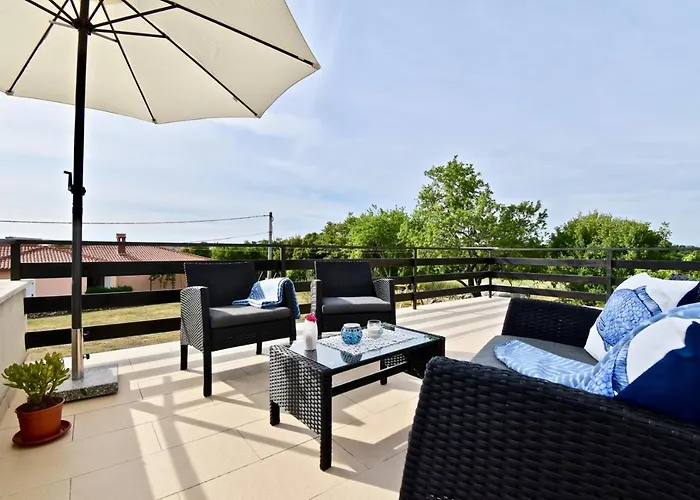 Beautiful Istrian House With Big Backyard