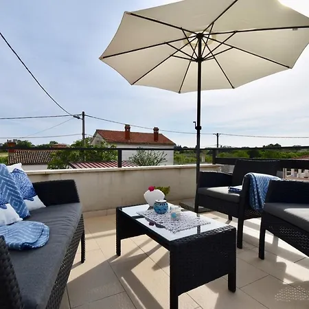 Beautiful Istrian House With Big Backyard *