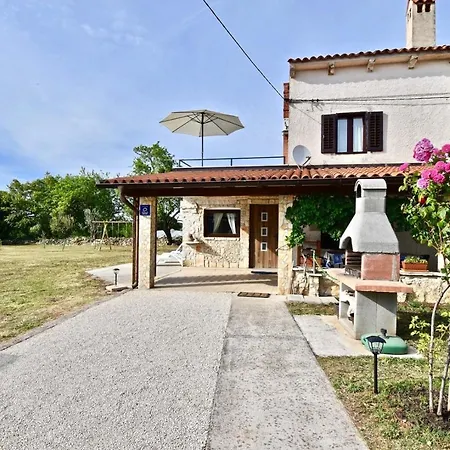 Beautiful Istrian House With Big Backyard