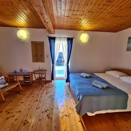 Beautiful Istrian House With Big Backyard *