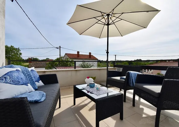 Beautiful Istrian House With Big Backyard *
