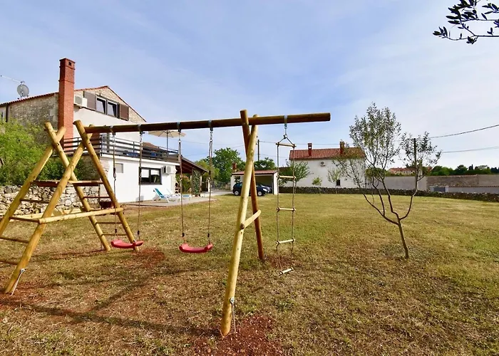Beautiful Istrian House With Big Backyard Casa vacanze *