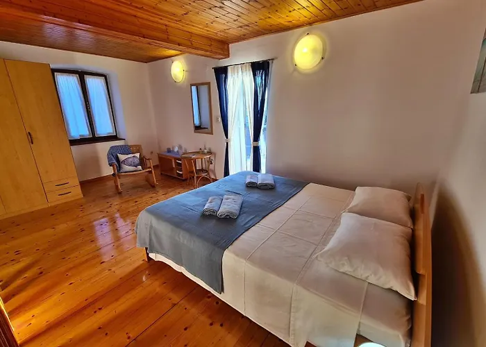 Beautiful Istrian House With Big Backyard Casa vacanze *